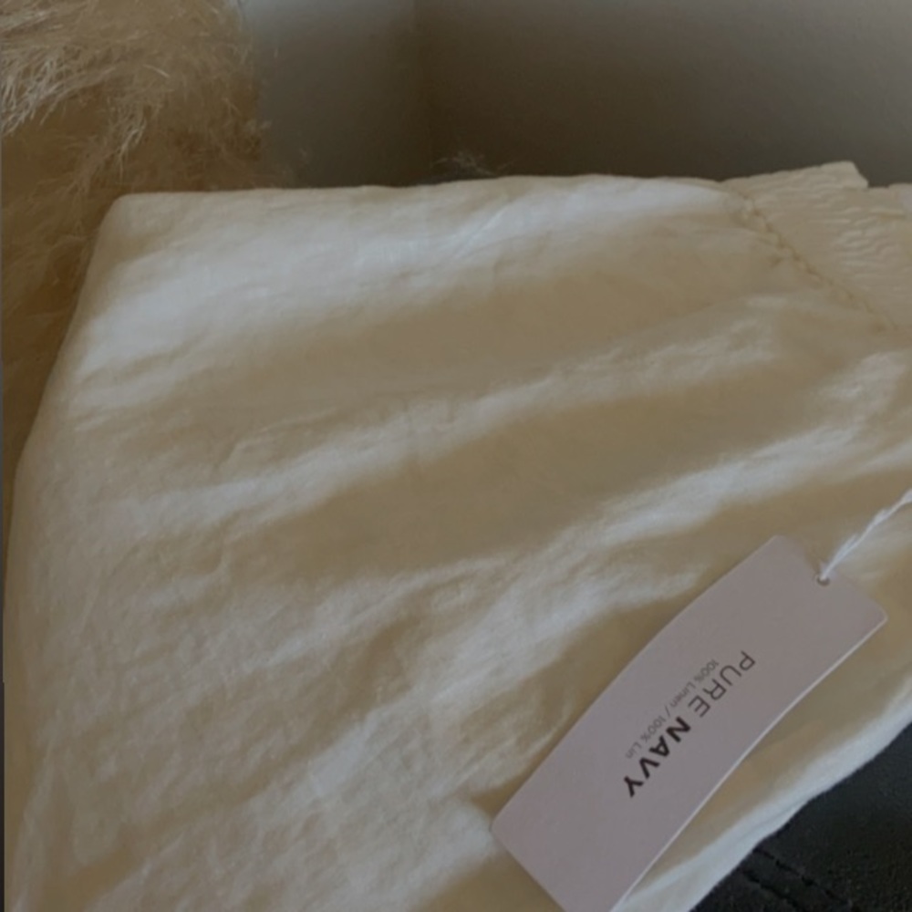 PURE NAVY 100% linen pants from Saks Fifth Avenue| L | never worn, brand new